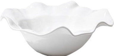 A Vida Havana Large Melamine Bowl, White with a wavy design from the Beatriz Ball Collection.