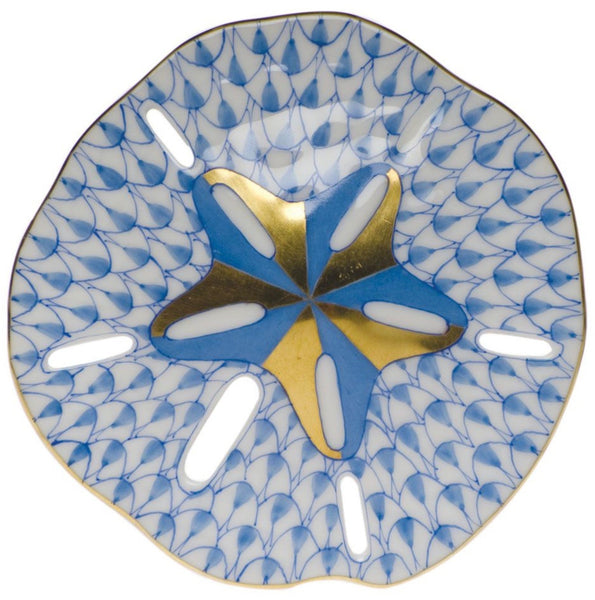 A hand painted Herend Sand Dollar plate in blue and gold.