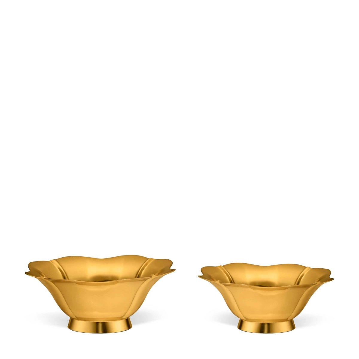 Two vintage brass Olivia Nesting Brass Bowl Set bowls with scalloped edges.