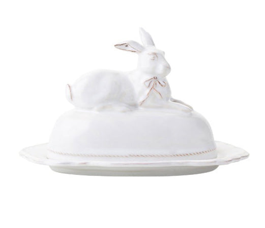 Part of Juliska’s Whitewash Bunny Serveware Collection, this elegant white butter dish features a rabbit-shaped lid resting on an oval ceramic base.