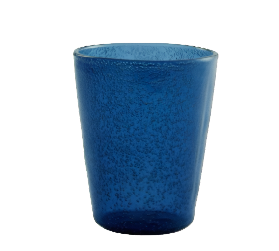 A blue textured drinking glass from the Memento Deep Blue Acrylic Drinkware Collection is shown against a white background, ideal for stylish outdoor dining.