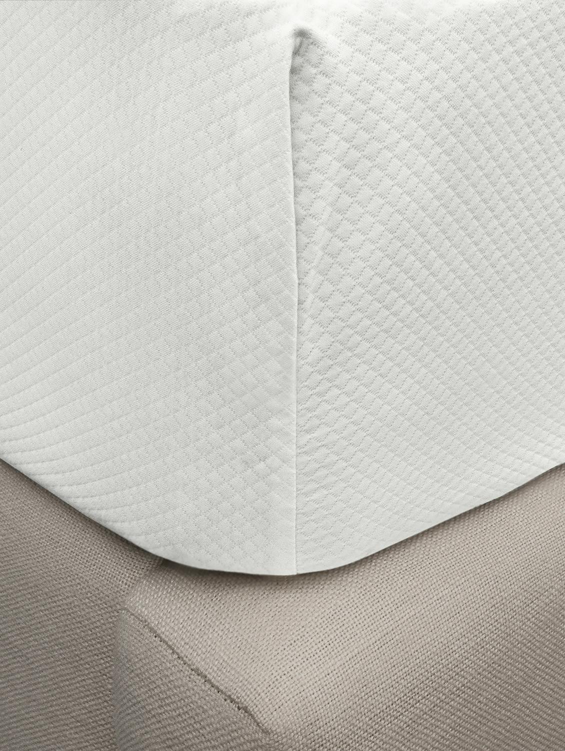 Diamond Pique Bedding Collection, White - Thumbnail 2