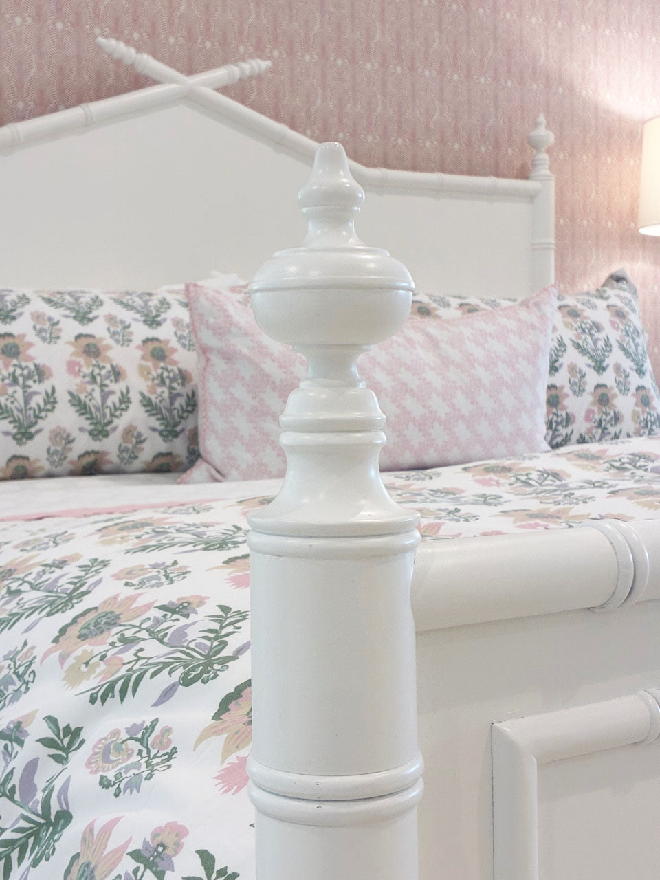 Bambu King Bed - Thumbnail 2