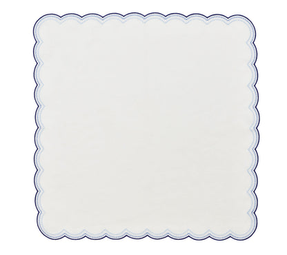 The Kim Seybert Lune Napkin Set features square white napkins with blue scalloped edges, adding a charming touch to any table setting.