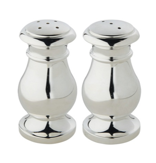 From the renowned brand Ercuis, the Ercuis Regards Salt and Pepper Shaker Set is part of their holloware collection, featuring shiny silver shakers with round tops and classic designs enhanced by a mirror-effect finish.