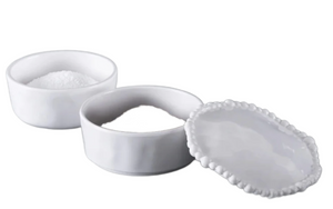 The Beatriz Ball Vida Alegria Melamine Stackable Salt and Pepper Cellar with Lid offers elegant, stackable white cellars—one open, one lidded—perfect for stylishly serving salt and pepper on a pristine white background.