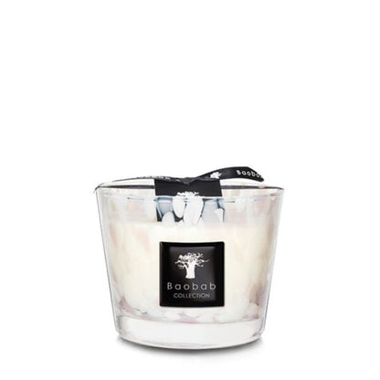 A Baobab Collection Pearls White candle in a clear glass vessel, displayed on a plain white background.