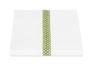 An Matouk Astor Braid Bedding Collection, Grass sheet with green leaves on it.