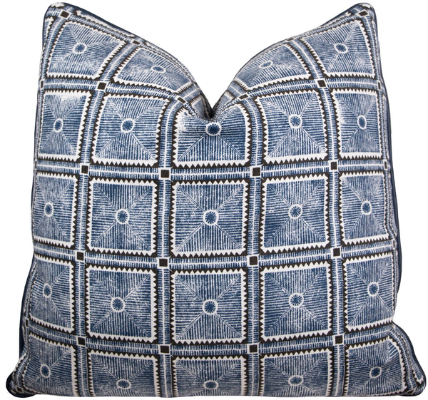 Pisa Charcoal Pillow